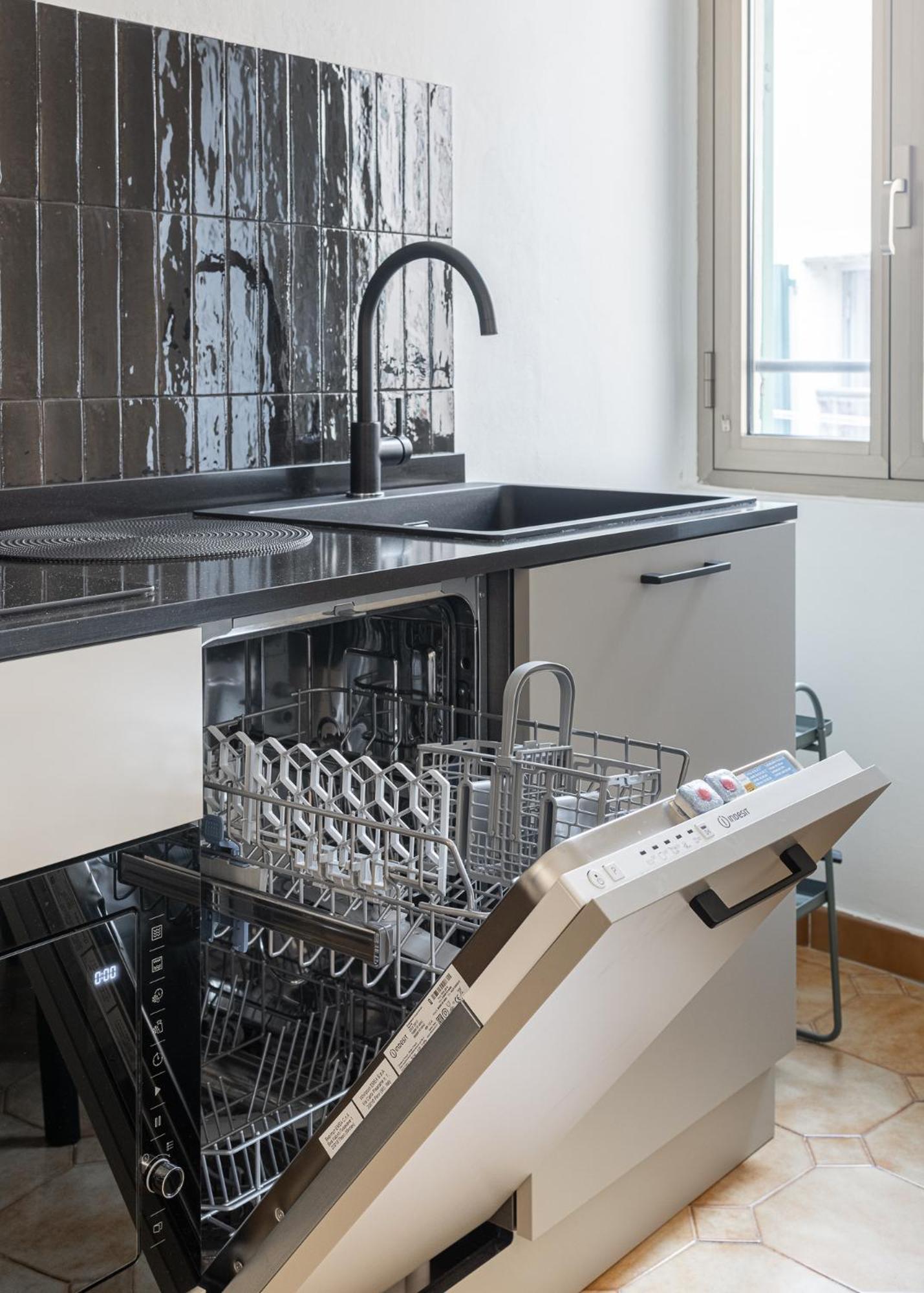 Palazzo Bordiland 1 Apartment Бордихера Екстериор снимка